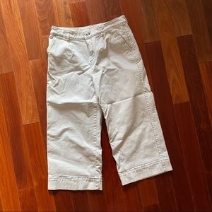 Esprit White Cropped Denim